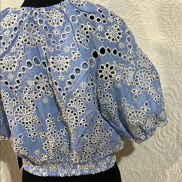 NVLT Blue and White Eyelet Women's Top, size small, NWT - Picture 9 of 14
